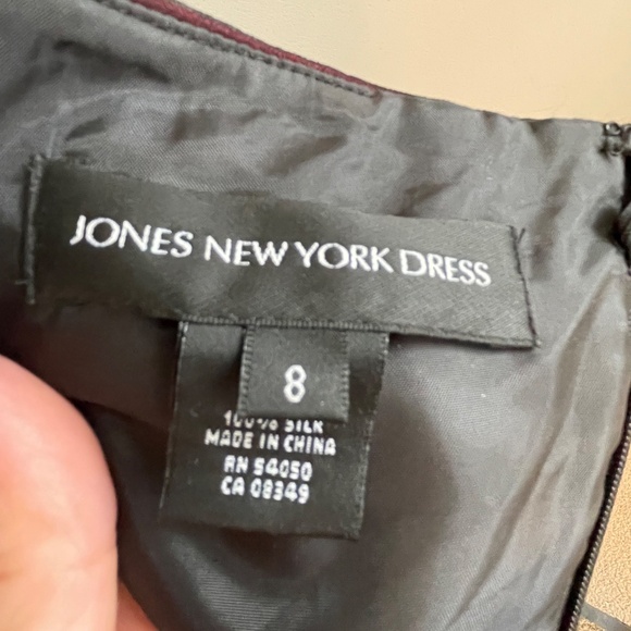 Jones NY - Tie Back Halter Midi Dress - Wine - Size 8 - Picture 10 of 12